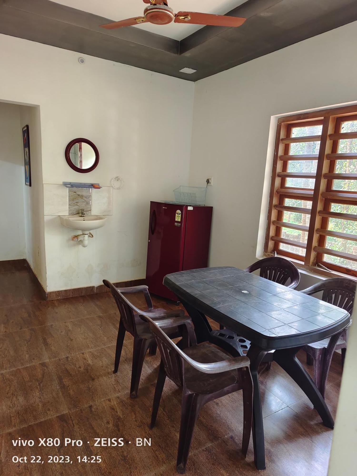 Sunshine Service Villa Kannur ภายนอก รูปภาพ