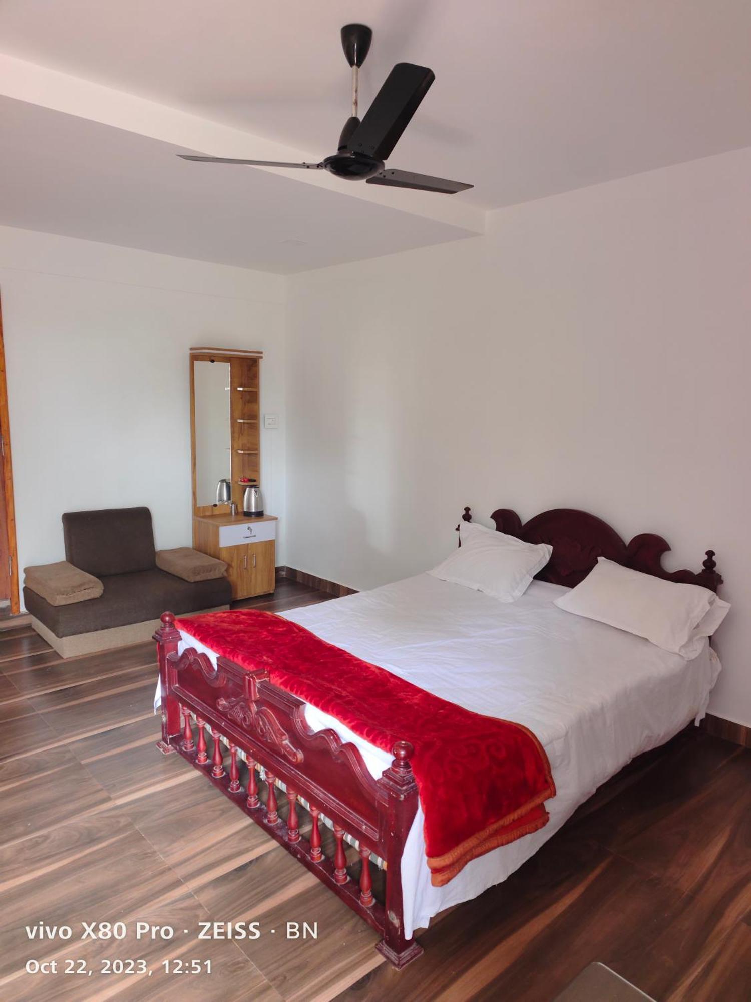 Sunshine Service Villa Kannur ภายนอก รูปภาพ
